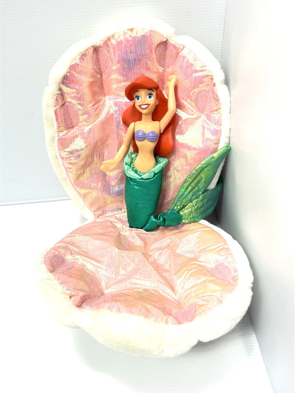 Vintage Disney The Little Mermaid Ariel Clamshell Plush Stick Hand Puppet Toy
